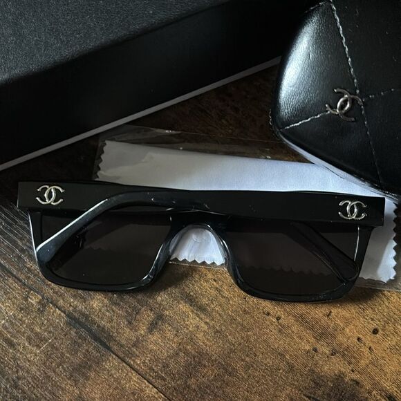 Chanel SQUARE SUNGLASSES High Bridge in Black/ New With Case and Box - Picture 6 of 8